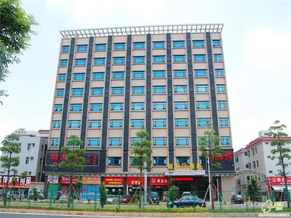 深圳酒店冷卻塔噪音降噪維修工程